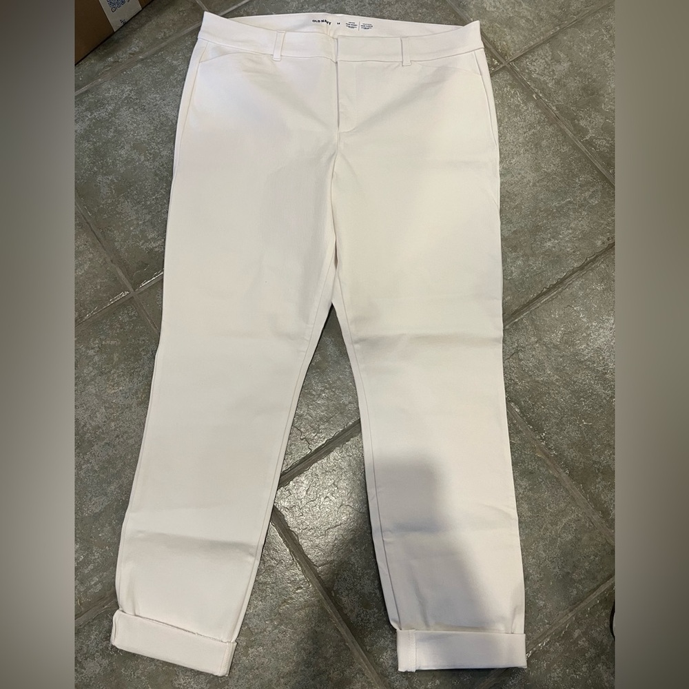 Old Navy Classic White Trousers